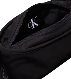 Calvin Klein Pusletaske - Messenger - Sort m. Logoer