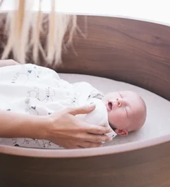 Ergobaby Babysvøb - Swaddler - Får