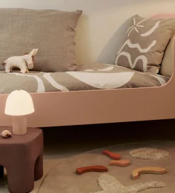 Ferm Living Lampe - Bærbar - Rosa/Hvid