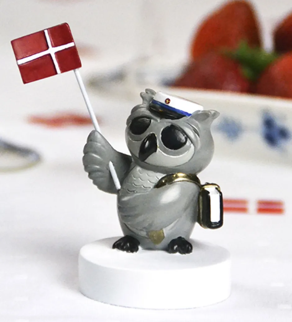 Pyntefigurer*Kids by Friis Ugle m. Bog Og Flag - Blå