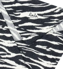 Tørklæder*Lala Berlin Tørklæde - 162x85 - Triangel M - Black Tiger