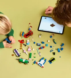 Lego®|Konstruktionslegetøj*LEGO® Disney - Toy Story-fejring: Tog og fje... 43264 - 206 Dele