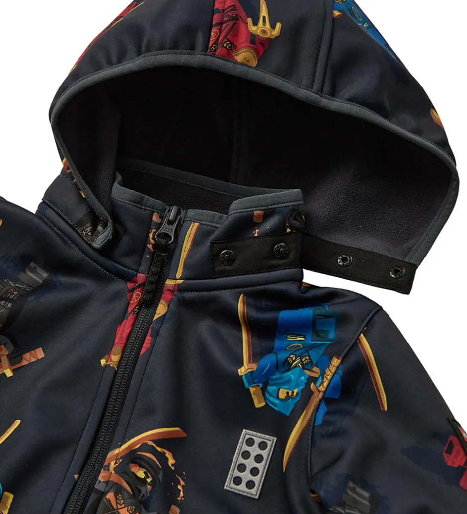 Børn LEGO® Wear LEGO® Ninjago Softshelljakke - LWSaku 602 - Koksgrå m. Ninjaer