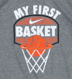 Gymnastiktøj*Nike Shortssæt - T-shirt/Shorts - My First Basket - Sort/Grå