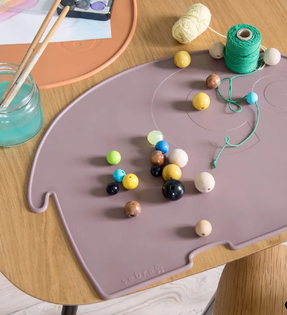 Dækkeservietter*Sebra Dækkeserviet - Silikone - Rustic Plum Elefant